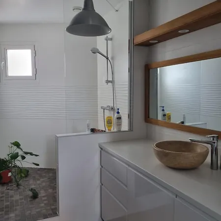 Paisible Avec Piscine Proche Toulouse Eaunes